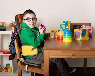 Firefly fotel ortopedyczny dla dzieci GoTo - zagł. stand. - obrazek 4